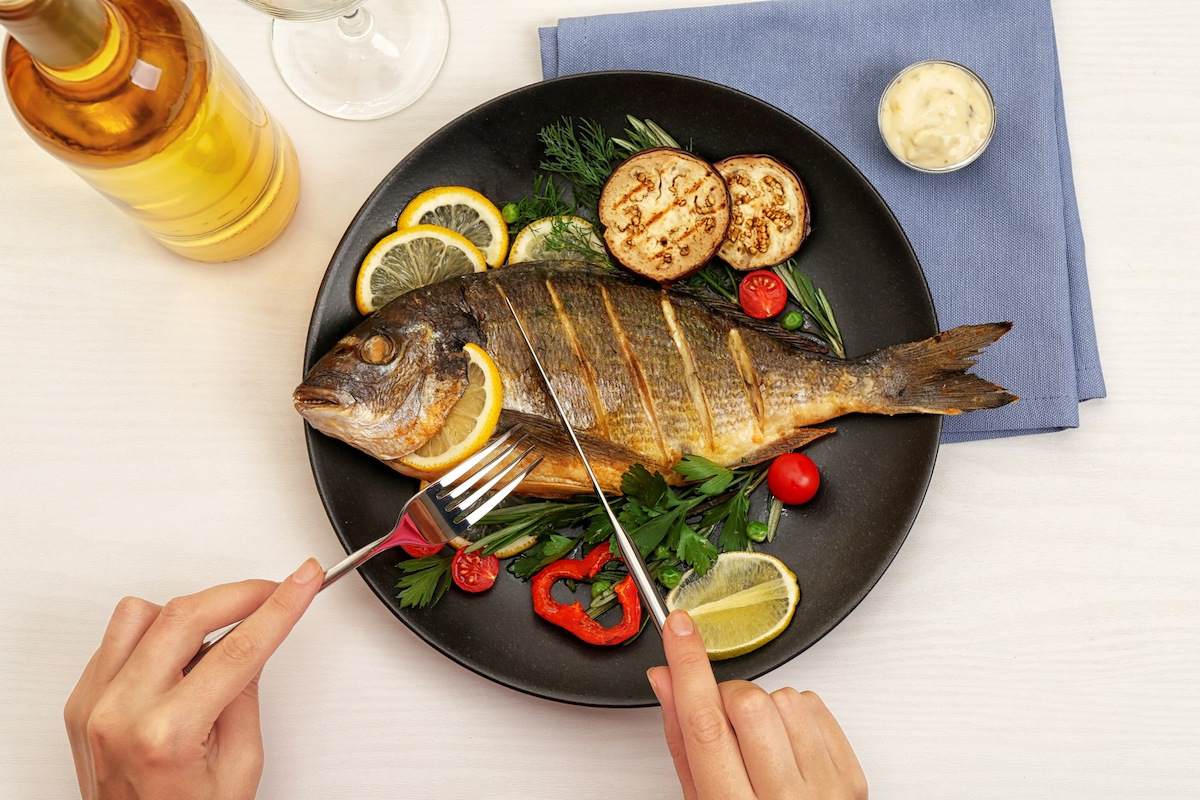 پژوهشگران از ارتباطی عجیب میان مصرف ماهی و سرطان پوست خبر می‌دهند