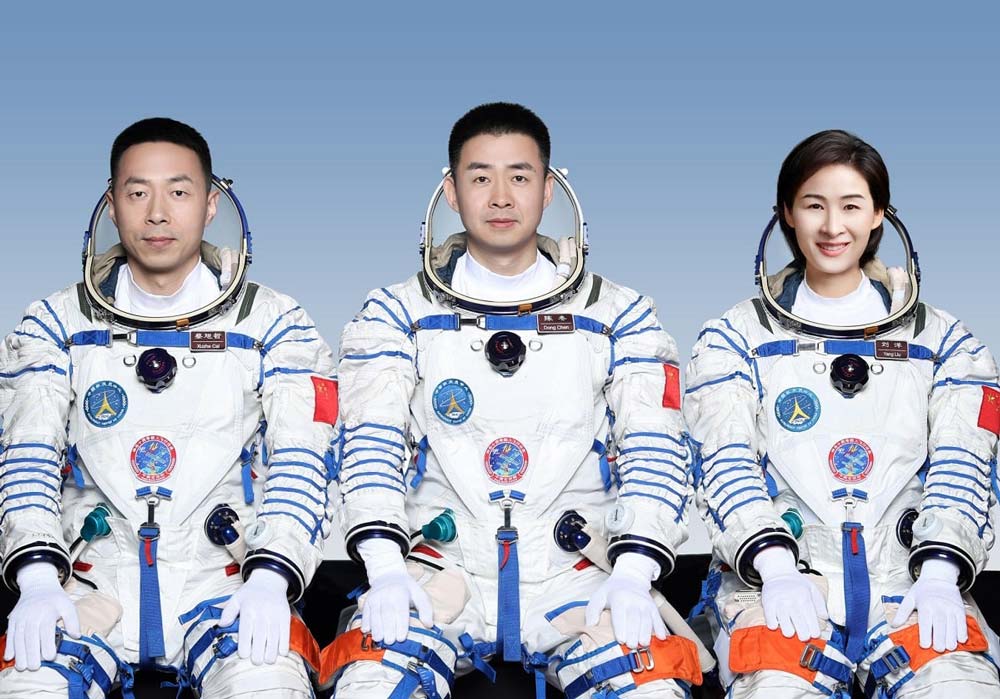 چین 3 فضانورد را برای نظارت بر ساخت ایستگاه فضایی تیانگونگ به فضا پرتاب کرد