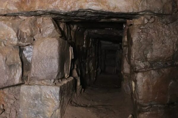 محل مخفی برگزاری آیین‌های باستانی «تمدن آند» در زیر یک معبد در کشور پرو کشف شد