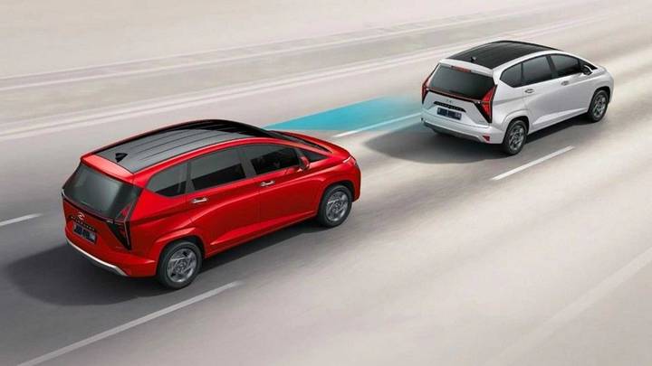هیوندای استارگازر رونمایی شد; ون اقتصادی با طراحی جادار قطب آی تی hyundai stargazer 6 قطب آی تی