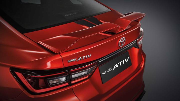 2023 toyota yaris ativ 9 قطب آی تی