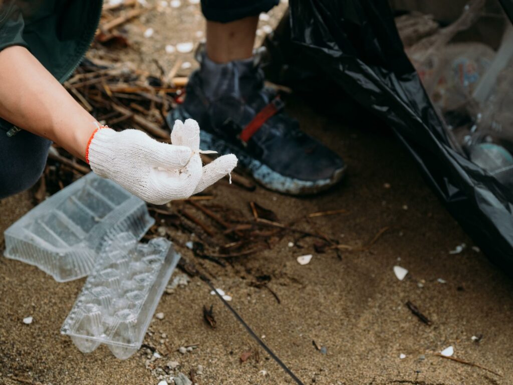 بحران زباله های پلاستیکی در طبیعت