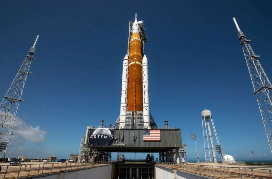 ناسا تاریخ جدید پرتاب راکت SLS ماموریت آرتمیس 1 را اعلام کرد
