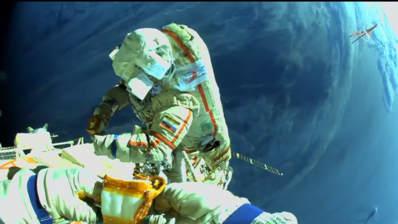 ویدئو l ناسا ویدیوهای خیره‌کننده‌ای از راهپیمایی فضایی فضانوردان بر فراز زمین منتشر کرد 