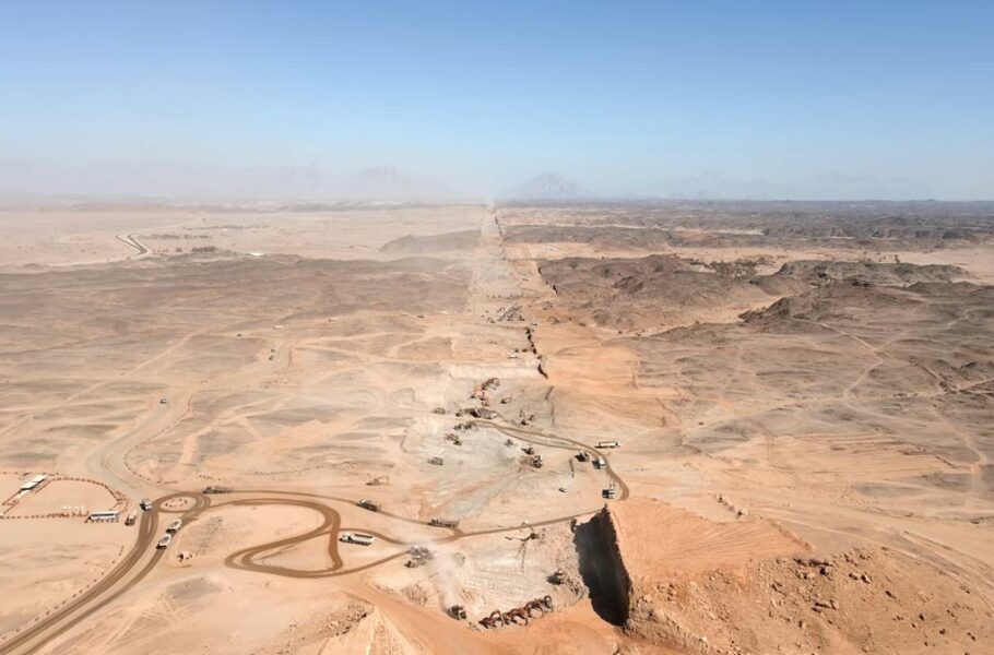 عربستان احداث شهر خطی 170 کیلومتری The Line را رسما آغاز کرد [تماشا کنید]