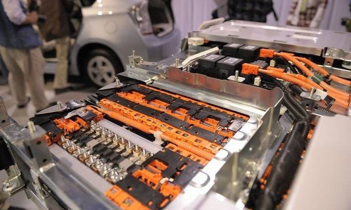 هزینه تعویض باتری خودروهای برقی