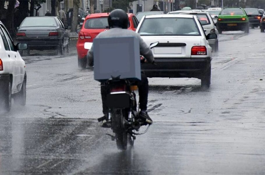 پلیس راهور: رانندگی با موتور در روزهای بارانی ممنوع است