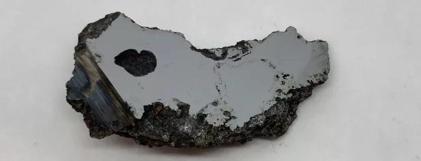 محققان دو ماده معدنی کاملاً جدید در یک شهاب سنگ 15 تنی کشف کردند