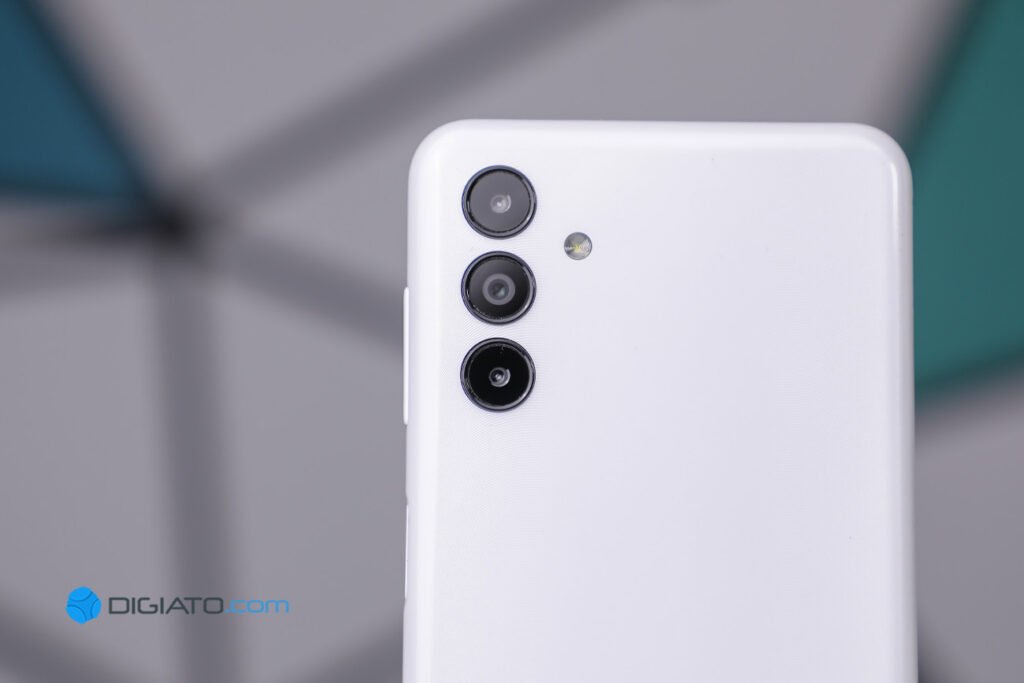بررسی گوشی مقرون به صرفه سامسونگ گلکسی A04s قطب آی تی DigiPics Samsung Galaxy A04s 21 قطب آی تی