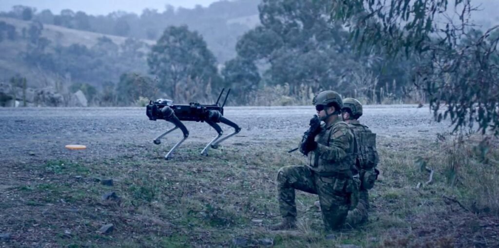 اخبارسربازان این سگ‌ رباتیک جنگی را می‌توانند با ذهن‌شان کنترل کنند [تماشا کنید]